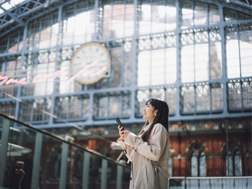 travel hospitality A2P messaging